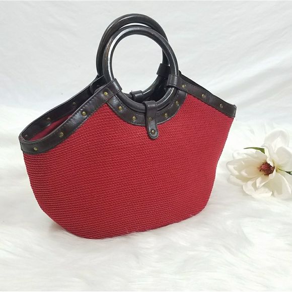 Unknown Handbags - Red Straw Purse Round Wooden Handles 3 Pockets